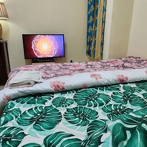 Homestay Exotic Land, Abu Dhabi