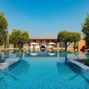 4* Отель Aloft