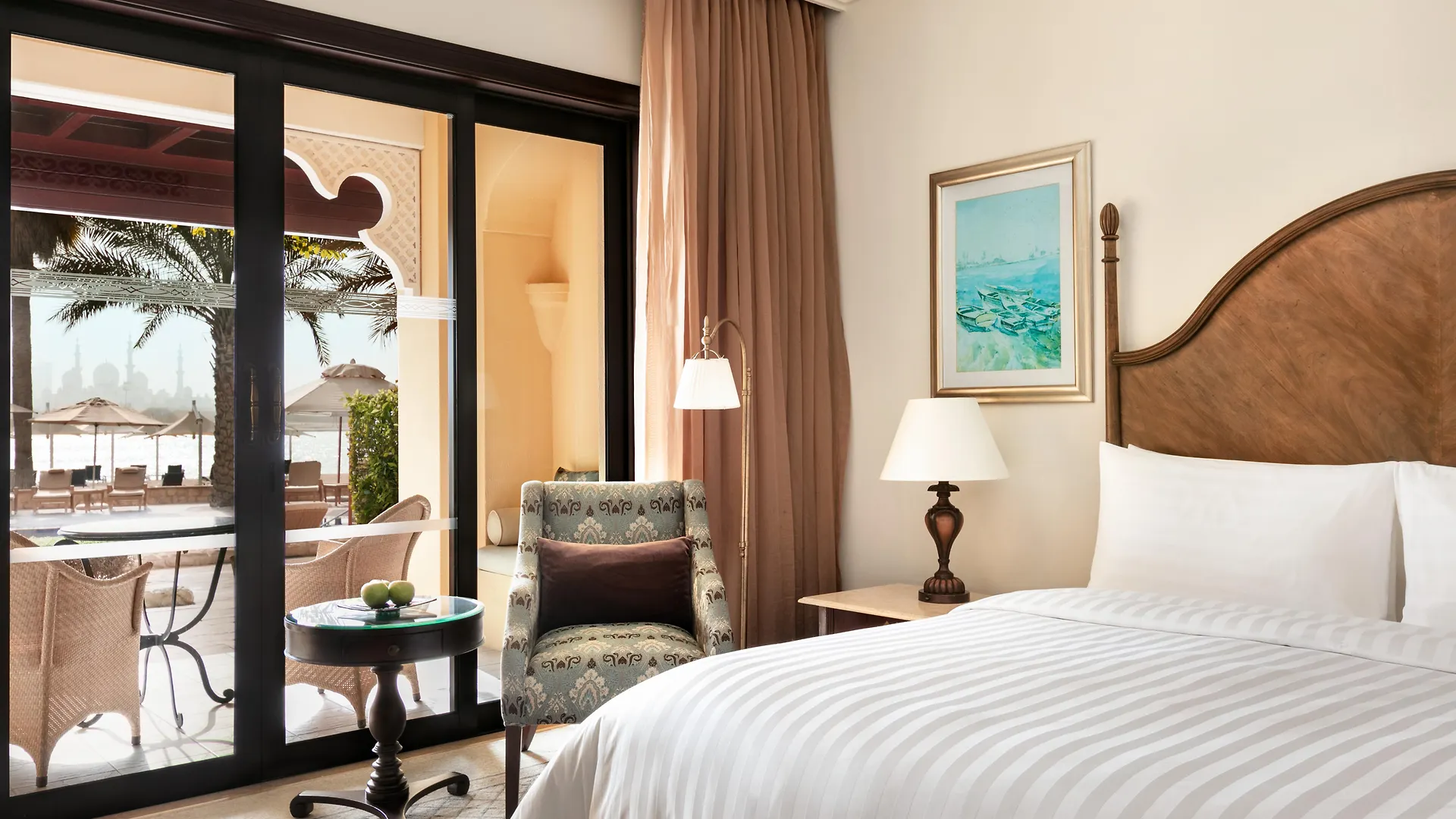 Shangri-La Qaryat Al Beri, Abu Dhabi