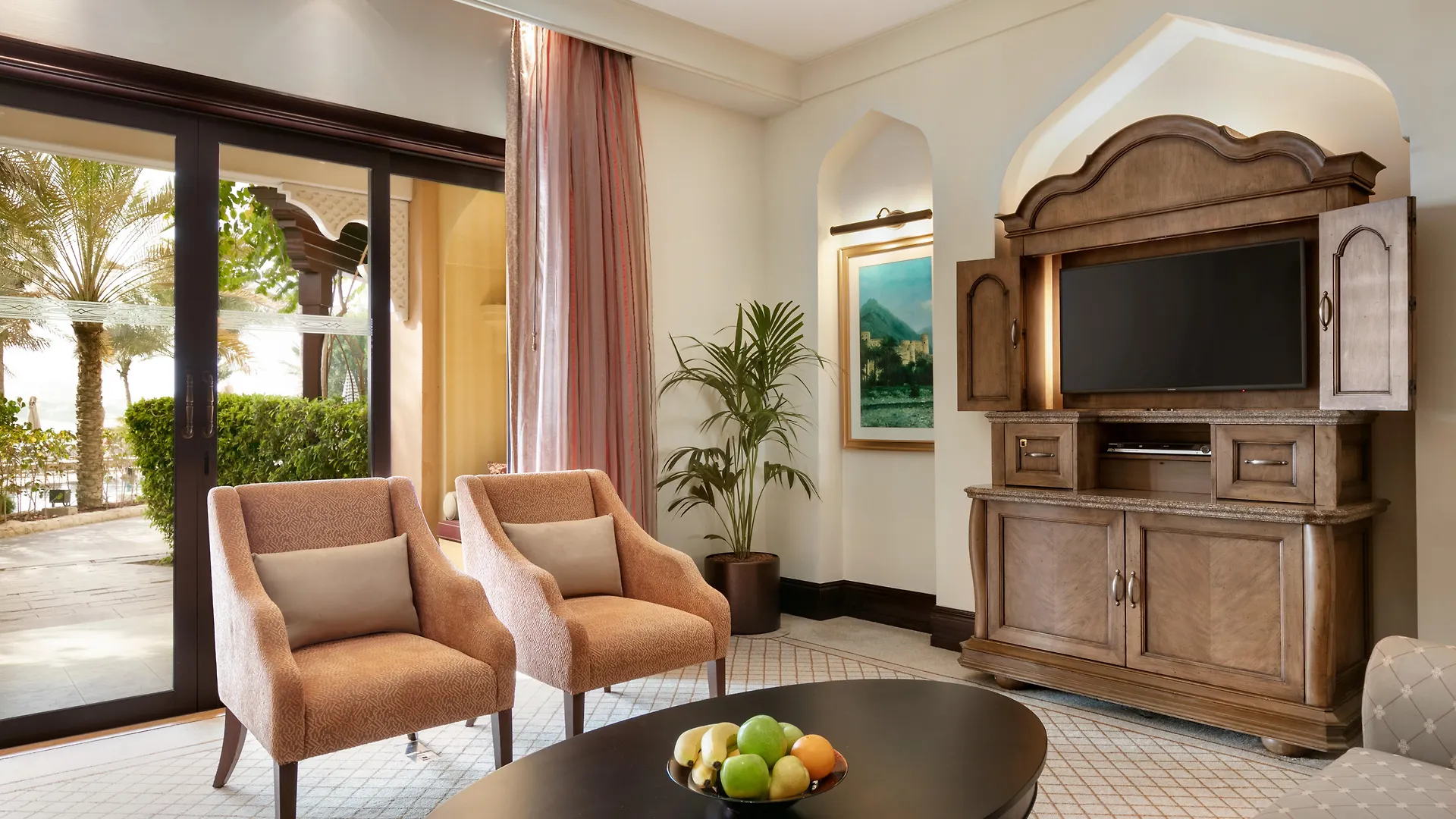 Shangri-La Qaryat Al Beri, Abu Dhabi 5*,