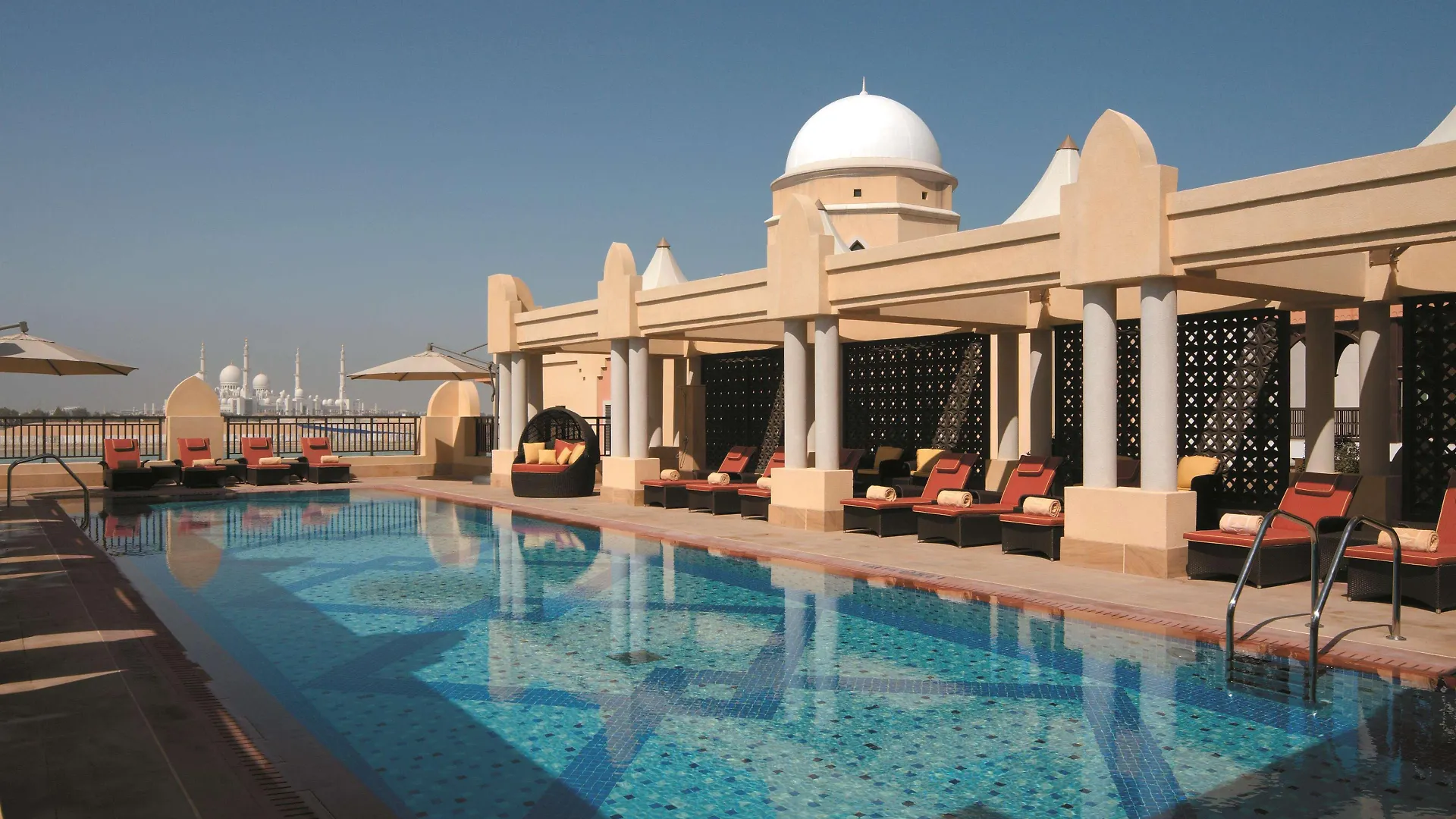 Shangri-La Qaryat Al Beri, Abu Dhabi Hotel